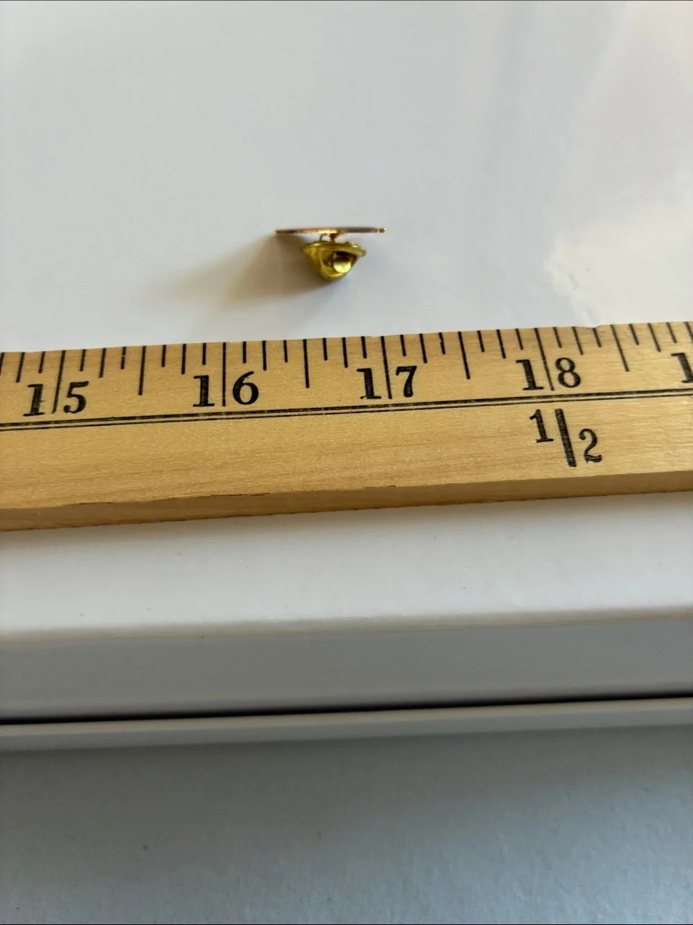 Source Unknown gold tone